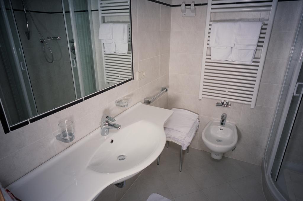 Residence Frea Selva di Val Gardena Room photo